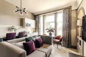 Sweeney Aviemore Two