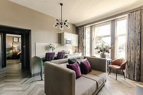 Sweeney Aviemore Two