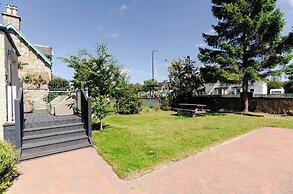 Sweeney Aviemore Two