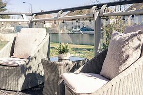 Sweeney Aviemore Two