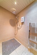 Sweeney Aviemore Two