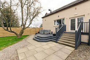 Sweeney Aviemore Two