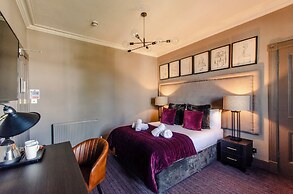 Sweeney Aviemore Two