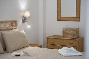 Suite Nerano - In the Center of Maiori a few Steps From the sea