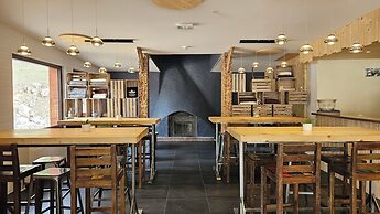 Auberge Alpina