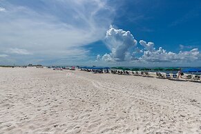 Colonnades 1403 4 Bedroom Condo