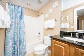 Colonnades 1403 4 Bedroom Condo