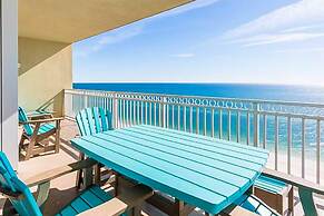 Colonnades 1403 4 Bedroom Condo by RedAwning