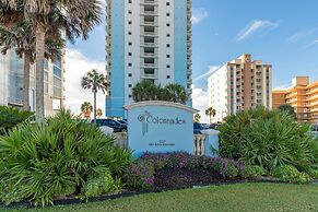 Colonnades 1403 4 Bedroom Condo by RedAwning