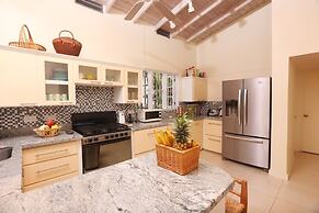 Bella Vista 2 Home by RedAwning