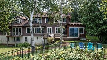 Camp Roosevelt 5 Bedroom Cottage by RedAwning