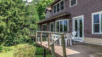 Camp Roosevelt 5 Bedroom Cottage by RedAwning