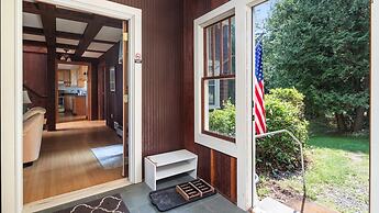 Camp Roosevelt 5 Bedroom Cottage by RedAwning