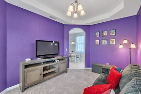 Minniehaha Castle Retreat 4 Bedroom Home by RedAwning