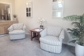 The Valley View: Pine Mountain Lake Cabin 4 Bedroom Home by RedAwning