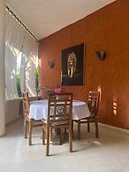 Lux Suites Tembo Court Apartments
