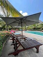 Lux Suites Tembo Court Apartments