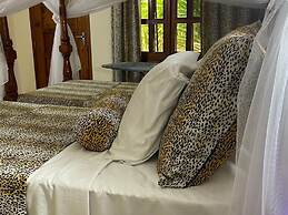 Lux Suites Tembo Court Apartments