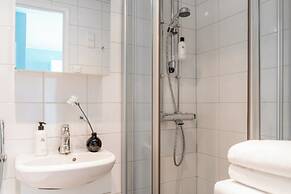 CentralStudio with Rooftop Terrace