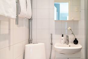 CentralStudio with Rooftop Terrace