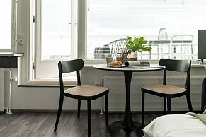 CentralStudio with Rooftop Terrace