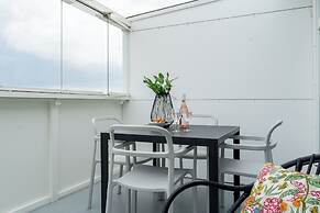 CentralStudio with Rooftop Terrace