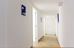 Pessina 90 Rooms in Naples