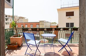Riviera di Chiaia 207