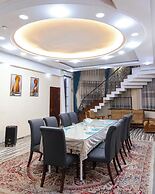 Booking.Hotel