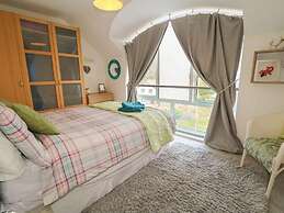 Shell Hill Deluxe Apartment in Coleraine