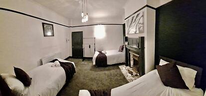 Wednesbury Retreat for Groups & Families