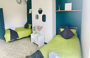 Wednesbury Retreat for Groups & Families