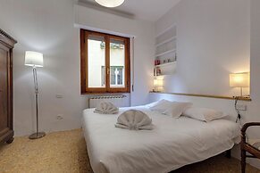 Mamo Florence - Erika & Keira Aparments