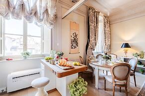 Timeless Palazzo in Lucca