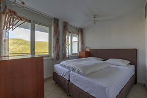 Apartment in Callantsoog Near Beach Access