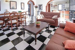 Villa Corbera
