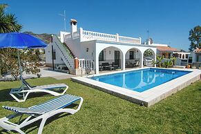Villa Corbera