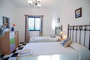 Villa Corbera