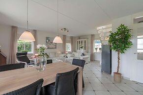 Villa in Callantsoog Near the Beach