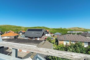 Luxury Apartment With Garden