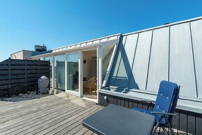 Luxury Apartment With Garden