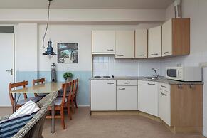 Luxury Apartment With Garden