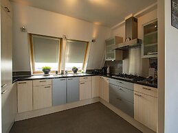 Fantastic Penthouse by the sea With Sauna