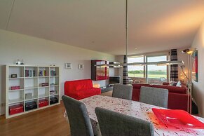 Cozy Apartment With Balcony