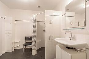 Cozy Apartment With Balcony