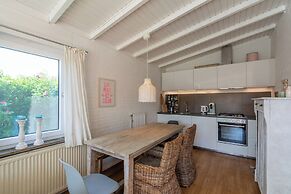 Bungalow in Callantsoog Near the Beach