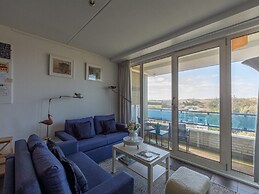 Apartment With Kitchen
