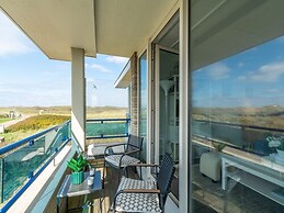 Apartment With Kitchen