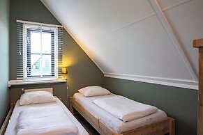 Amicable Villa With Whirlpool