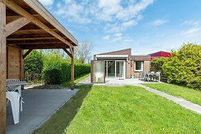 Bungalow in Callantsoog Near Sandy Beach